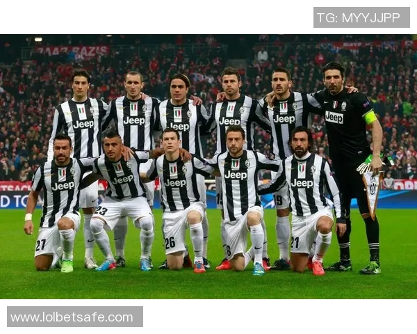 欧冠激战：AC米兰惊险逆转尤文图斯争议判罚引发全场热议